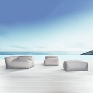 Spazio Right Corner(When Sitting)